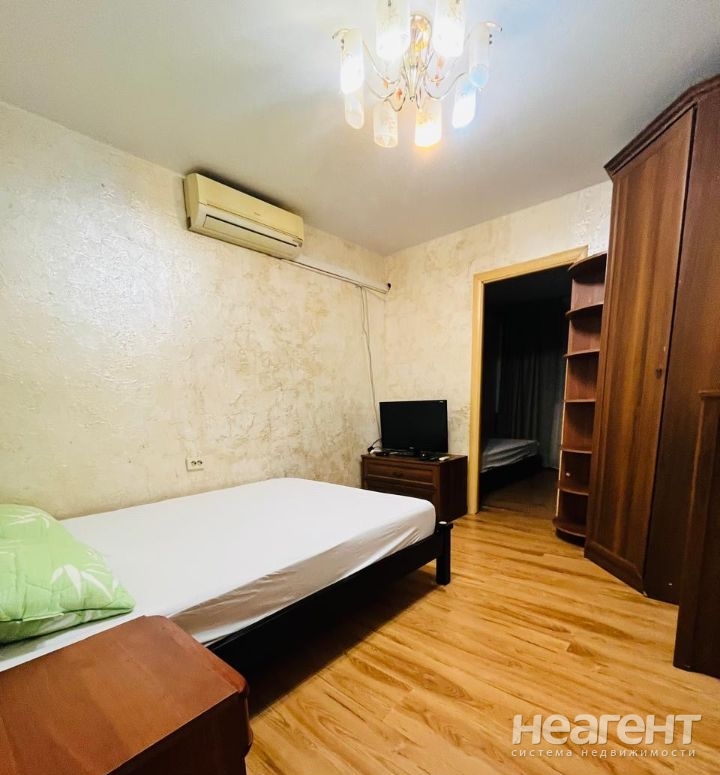 Сдается 1-комнатная квартира, 30 м²