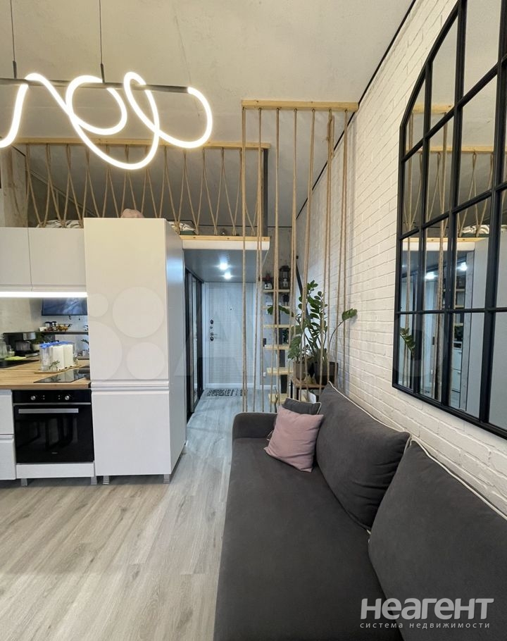 Продается 1-комнатная квартира, 32,5 м²