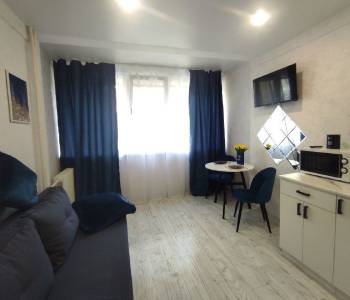 Продается 1-комнатная квартира, 18 м²