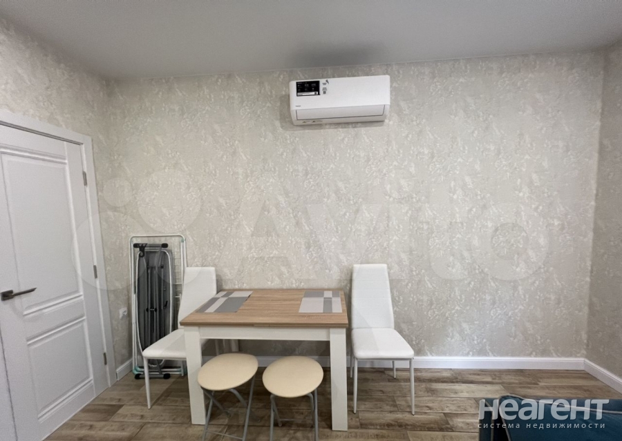 Продается 1-комнатная квартира, 30 м²