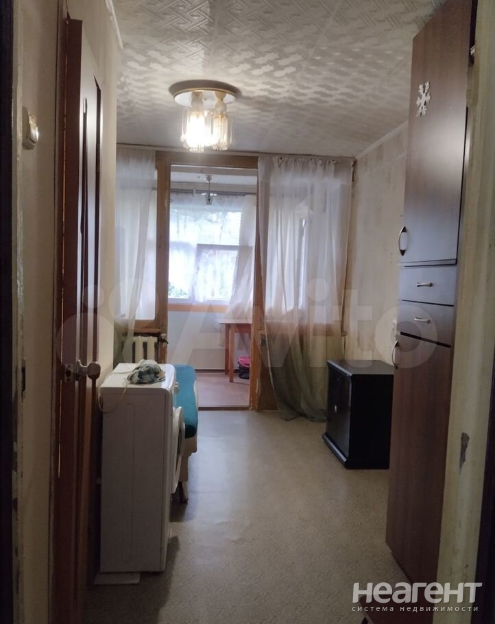 Продается 1-комнатная квартира, 12 м²