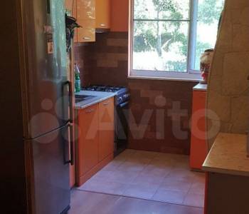 Продается 1-комнатная квартира, 45 м²