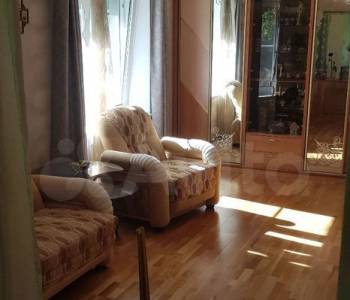 Продается 1-комнатная квартира, 45 м²