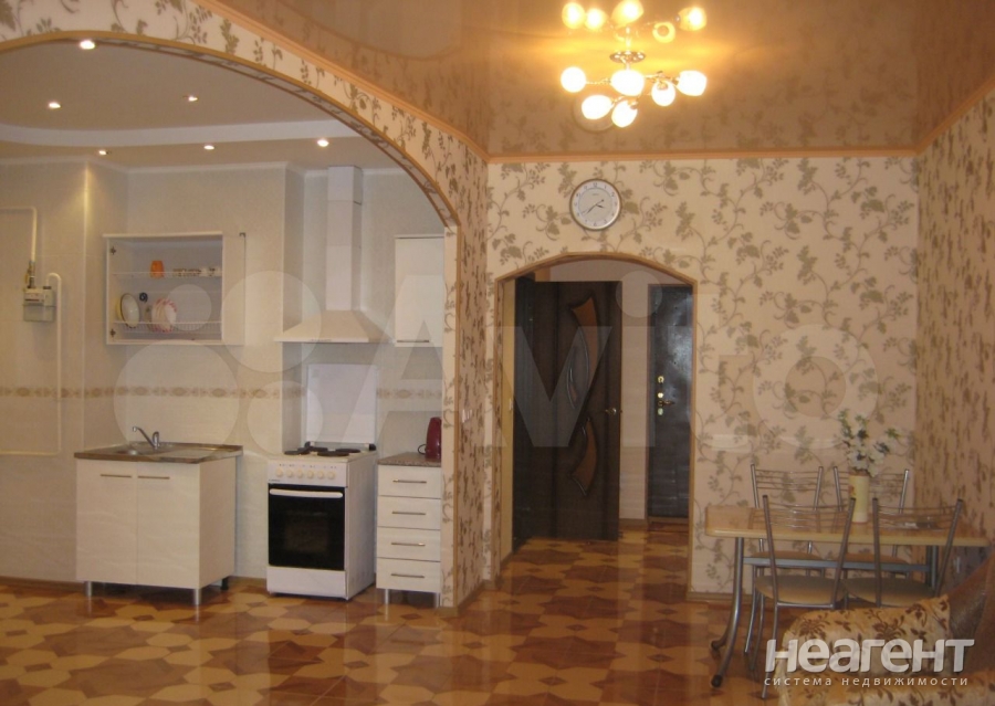 Сдается 2-х комнатная квартира, 60 м²