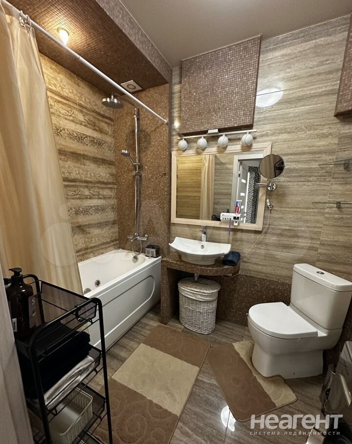 Продается 2-х комнатная квартира, 54 м²