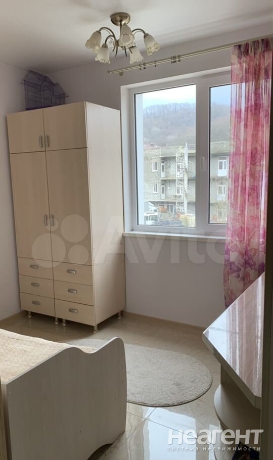 Продается 1-комнатная квартира, 55,4 м²