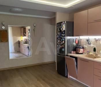 Продается 3-х комнатная квартира, 64 м²