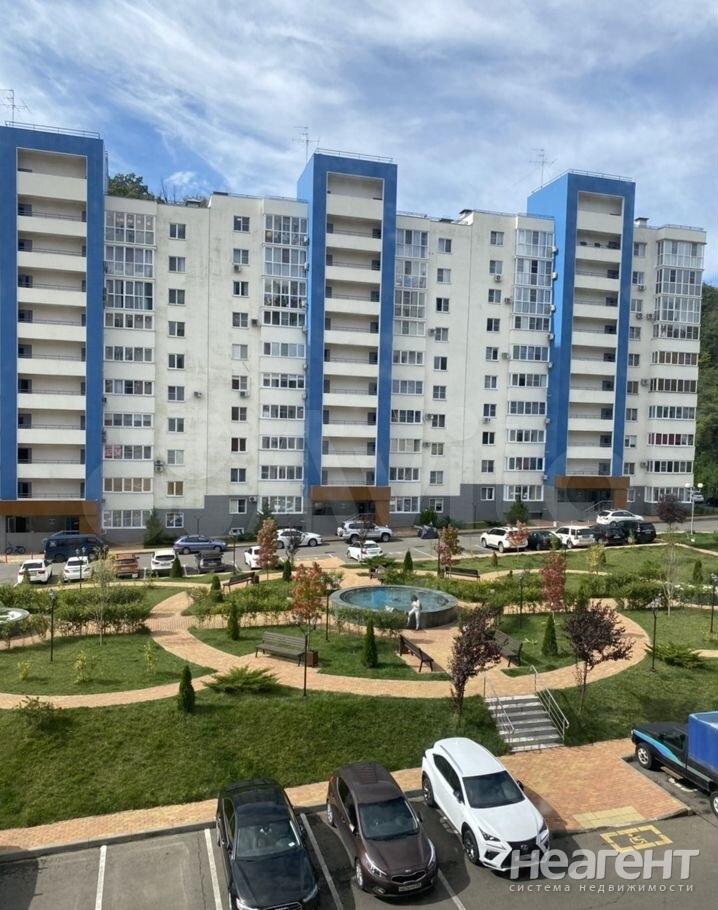 Продается 3-х комнатная квартира, 64 м²