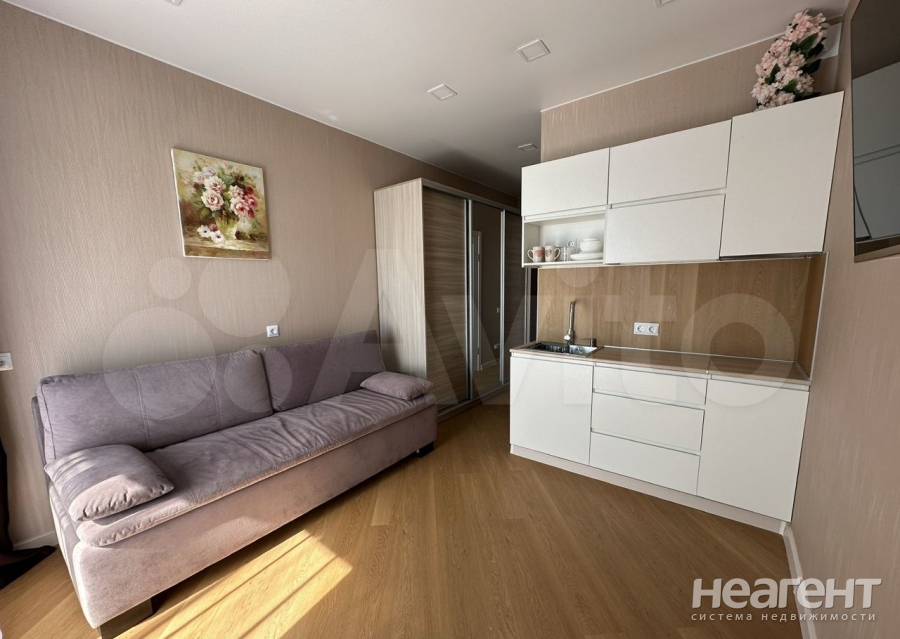 Продается 1-комнатная квартира, 18,3 м²