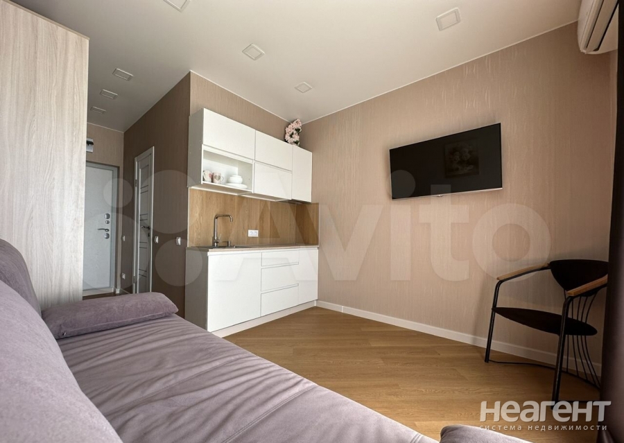 Продается 1-комнатная квартира, 18,3 м²