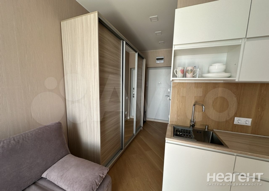 Продается 1-комнатная квартира, 18,3 м²