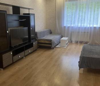 Сдается 1-комнатная квартира, 47 м²