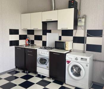 Сдается 1-комнатная квартира, 47 м²