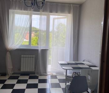 Сдается 1-комнатная квартира, 47 м²