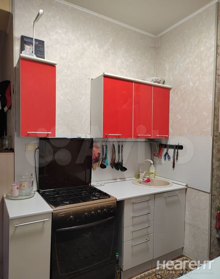 Продается 1-комнатная квартира, 30 м²