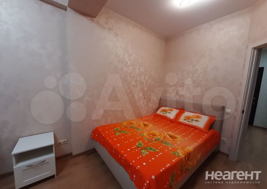 Продается 2-х комнатная квартира, 42 м²