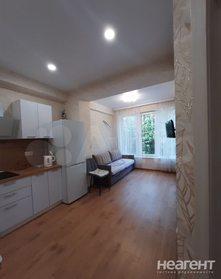 Продается 2-х комнатная квартира, 42 м²