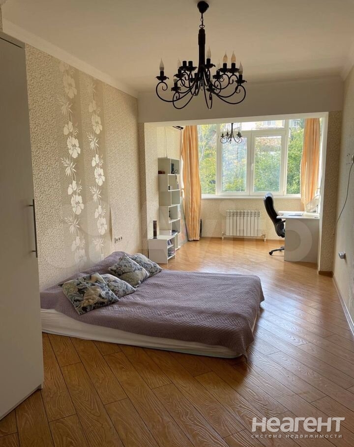 Продается 3-х комнатная квартира, 112 м²