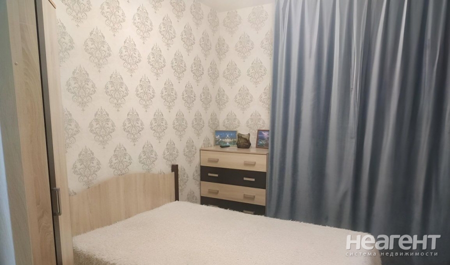 Продается 1-комнатная квартира, 32,7 м²