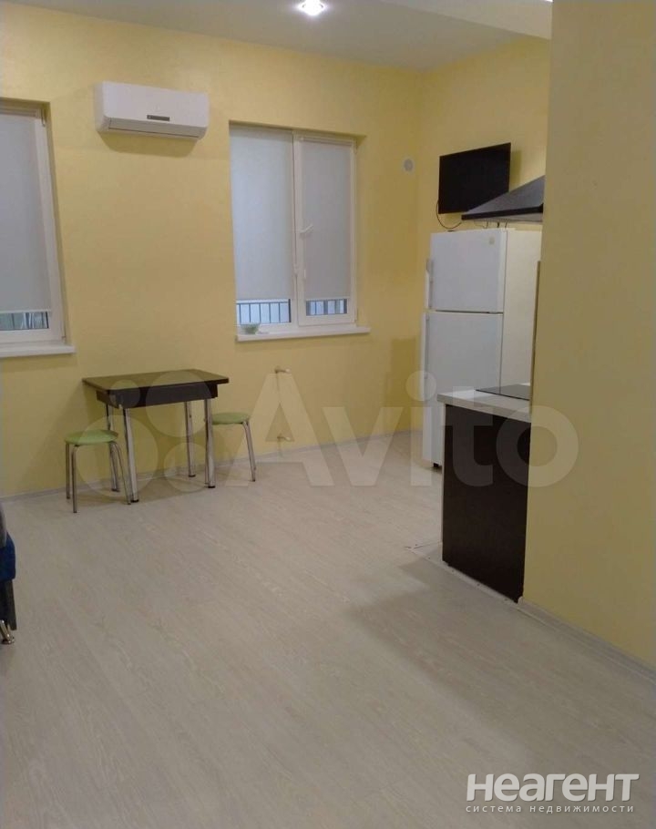 Продается 1-комнатная квартира, 25,2 м²