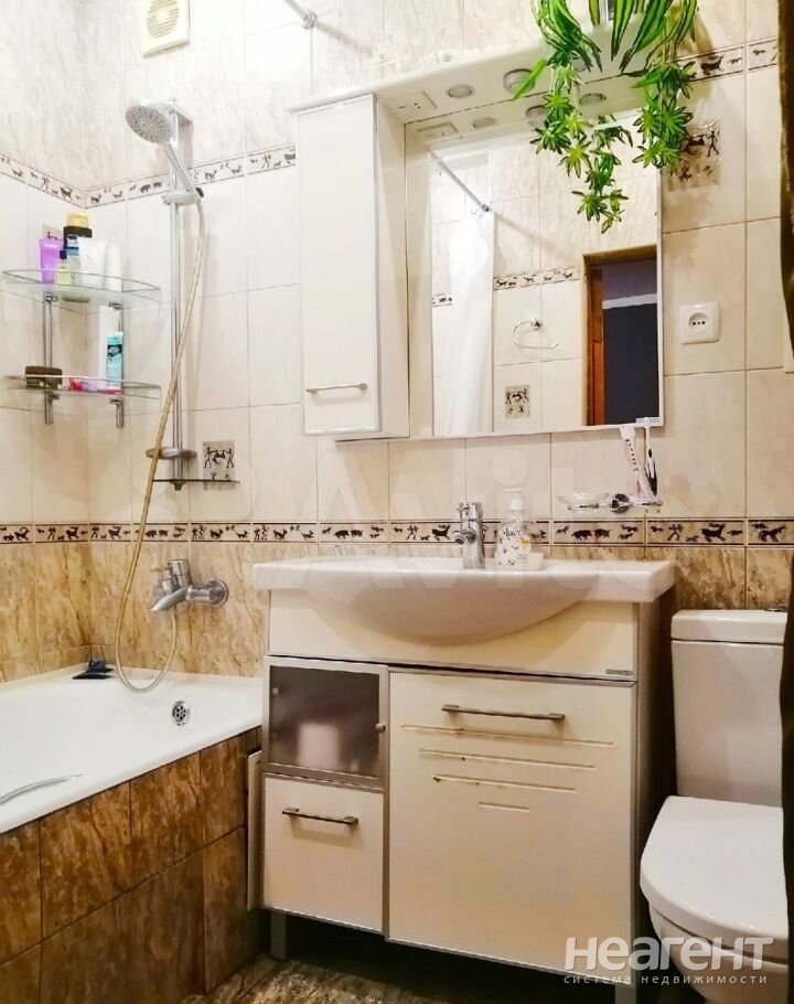 Продается 3-х комнатная квартира, 82 м²