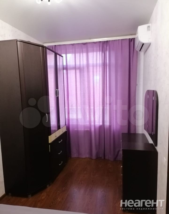 Продается 1-комнатная квартира, 28,6 м²