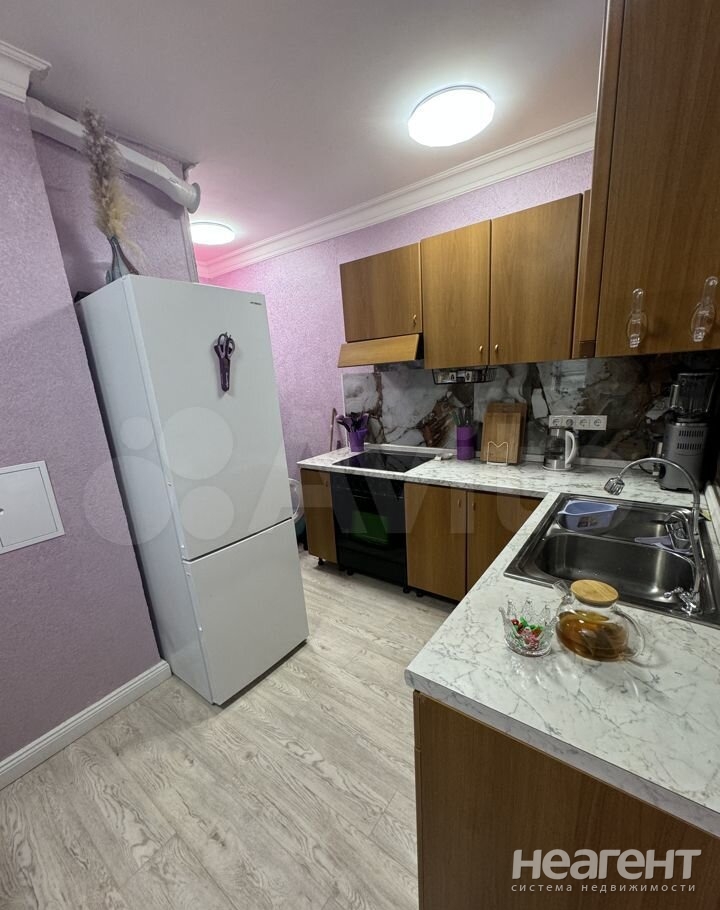 Продается 3-х комнатная квартира, 72 м²