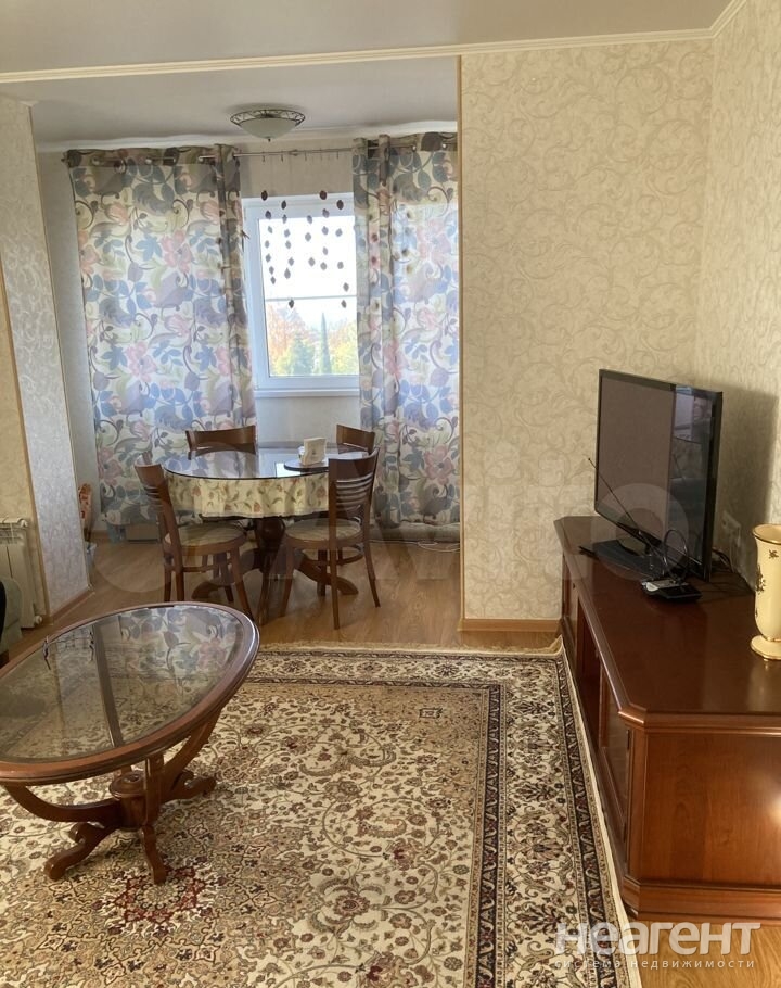 Продается 2-х комнатная квартира, 62 м²