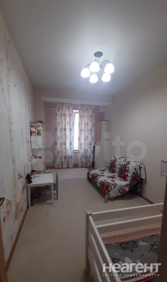 Продается 3-х комнатная квартира, 95,8 м²