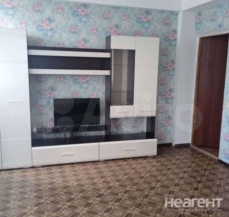 Продается 3-х комнатная квартира, 77 м²