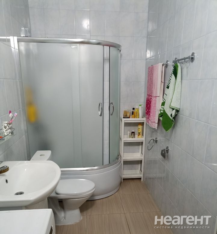 Продается 1-комнатная квартира, 36 м²