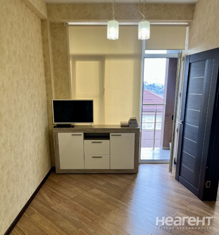 Продается 1-комнатная квартира, 30,2 м²