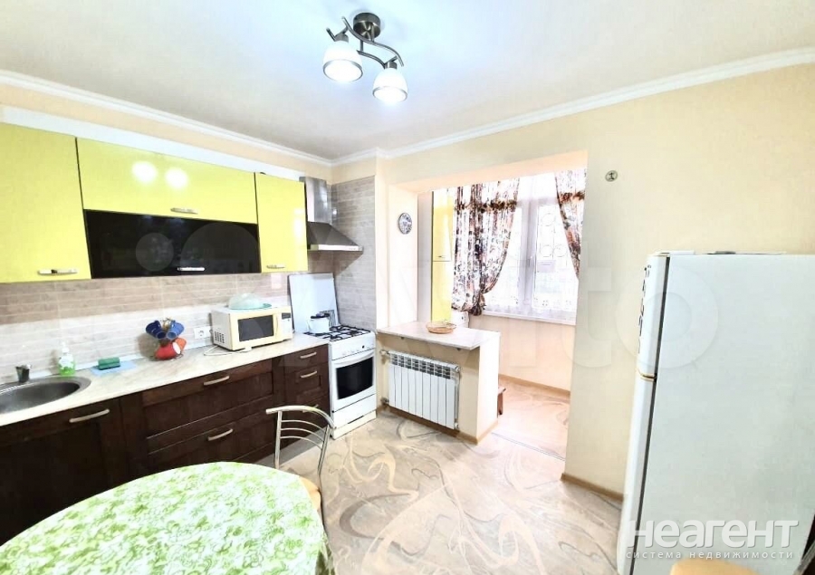 Продается 2-х комнатная квартира, 60 м²