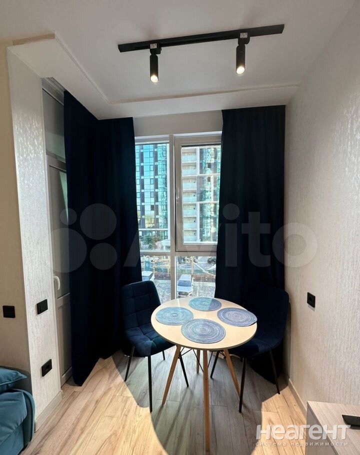 Продается 1-комнатная квартира, 18,3 м²