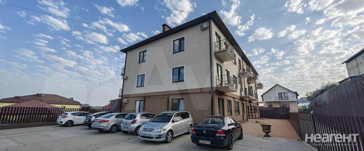 Продается 1-комнатная квартира, 41 м²