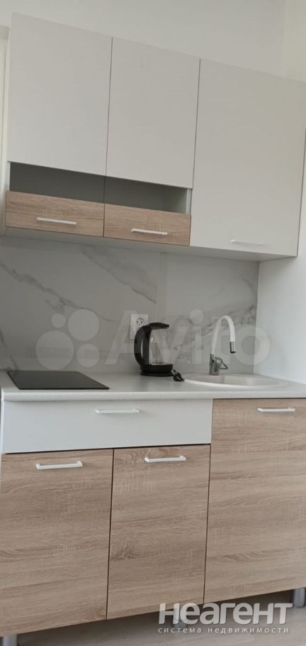 Продается 1-комнатная квартира, 13 м²