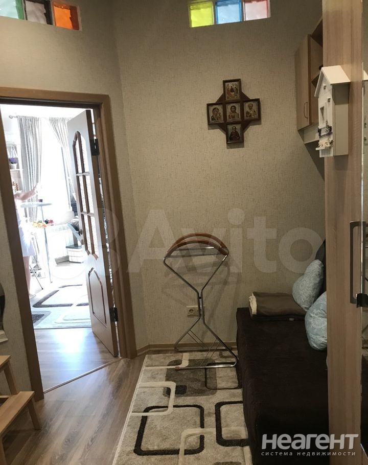 Продается 1-комнатная квартира, 33 м²