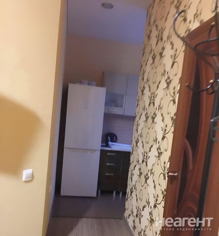 Продается 1-комнатная квартира, 40 м²