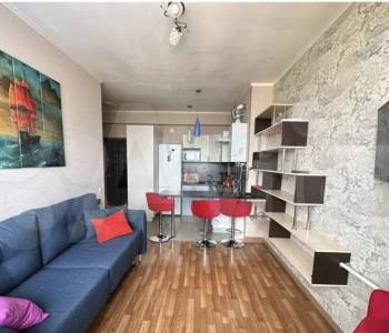 Продается 1-комнатная квартира, 38 м²