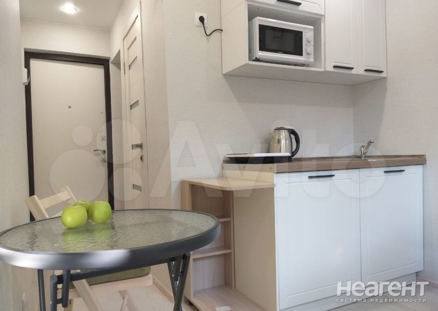 Продается 1-комнатная квартира, 12 м²