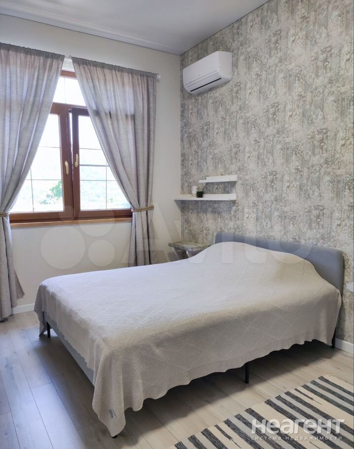 Продается Дом, 180 м²