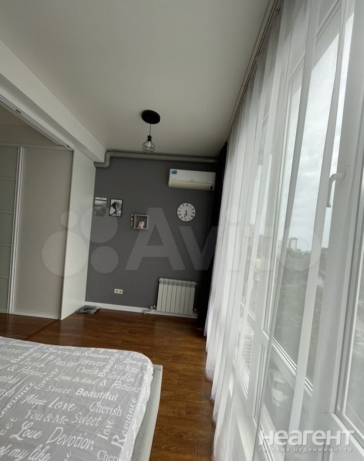 Продается 1-комнатная квартира, 40 м²