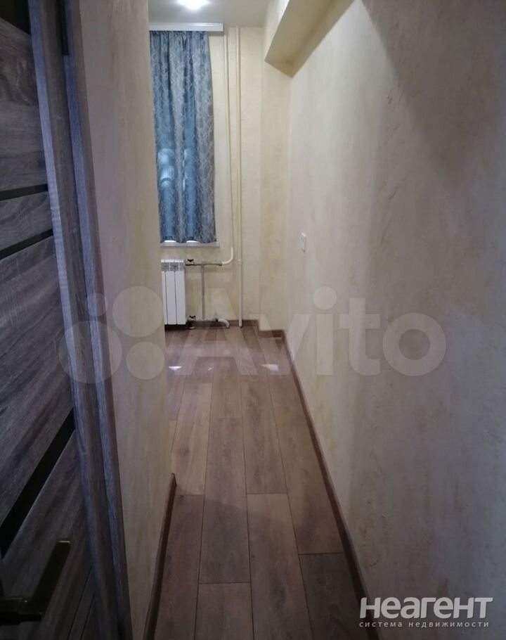 Продается 1-комнатная квартира, 29,6 м²