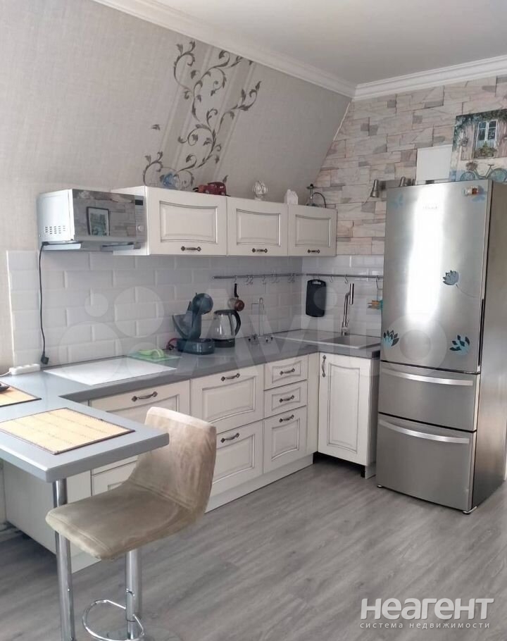 Продается 1-комнатная квартира, 38 м²