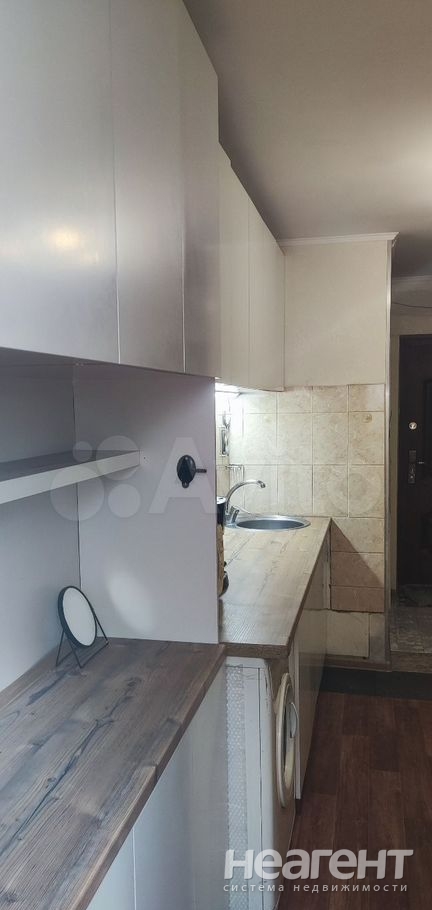 Продается 1-комнатная квартира, 18 м²