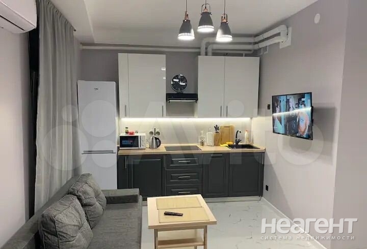 Продается 1-комнатная квартира, 28 м²