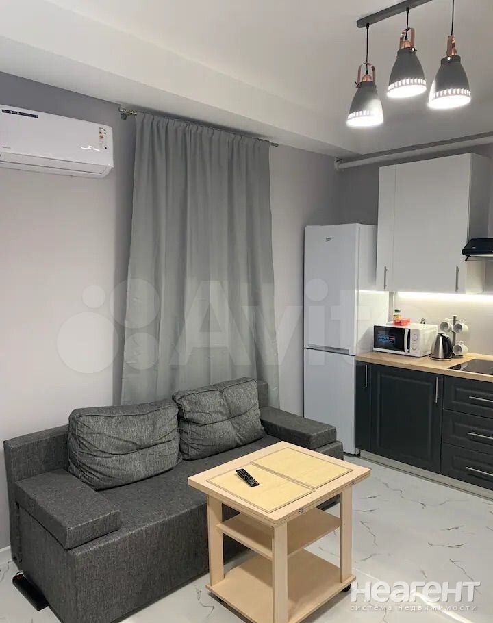 Продается 1-комнатная квартира, 28 м²