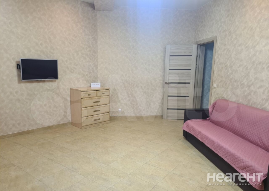 Продается 2-х комнатная квартира, 74 м²