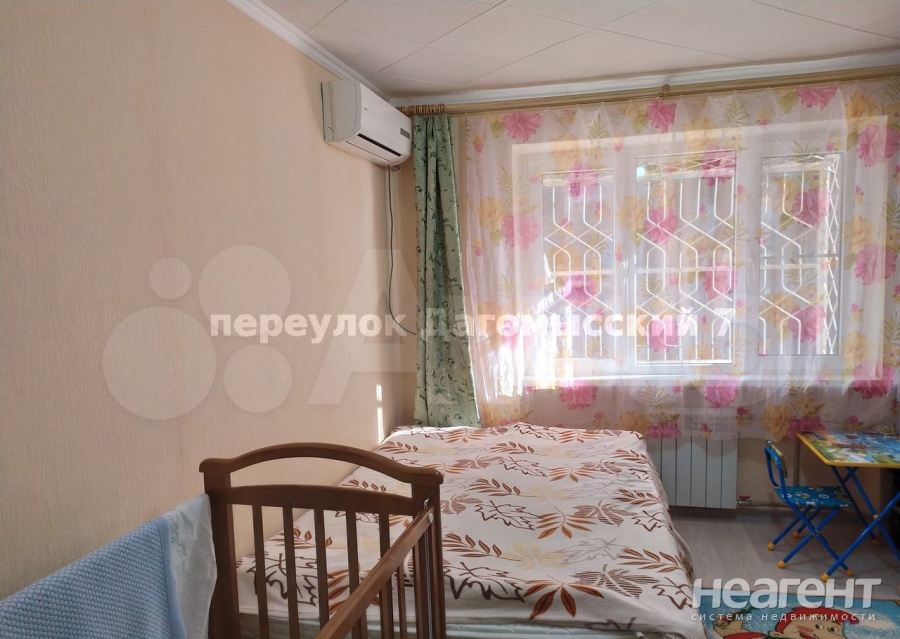 Продается 1-комнатная квартира, 18,2 м²