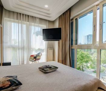 Продается 3-х комнатная квартира, 150 м²